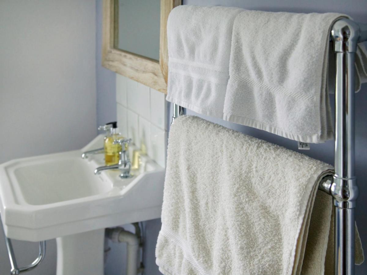 Higher Tresmorn Farm Bed & Breakfast Crackington Haven Bagian luar foto