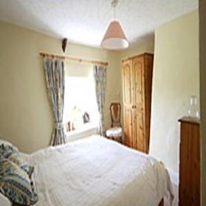 Higher Tresmorn Farm Bed & Breakfast Crackington Haven Bagian luar foto